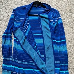 TOMMY HILFIGER WOMENS SIZE LARGE MULTI BLUE STRIPPED COZY CARDIGAN USED